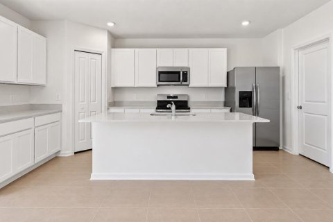Villa ou maison à louer à Eustis, Floride: 4 chambres, 174.66 m2 № 2354837 - photo 8