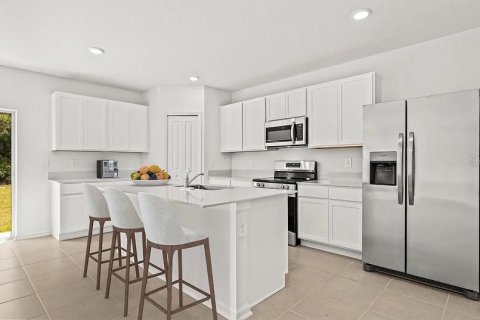 Villa ou maison à louer à Eustis, Floride: 4 chambres, 174.66 m2 № 2354837 - photo 7