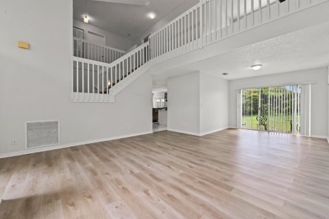 Casa en venta en Lake Worth, Florida, 4 dormitorios, 198.07 m2 № 2279626 - foto 6