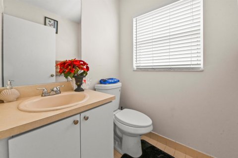 Casa en venta en Lake Worth, Florida, 4 dormitorios, 198.07 m2 № 2279626 - foto 14