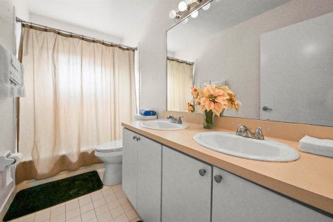 Casa en venta en Lake Worth, Florida, 4 dormitorios, 198.07 m2 № 2279626 - foto 27