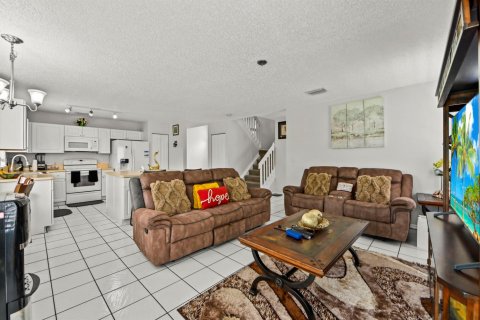 Casa en venta en Lake Worth, Florida, 4 dormitorios, 198.07 m2 № 2279626 - foto 16