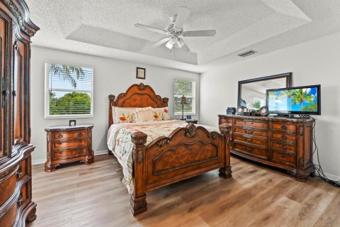 Casa en venta en Lake Worth, Florida, 4 dormitorios, 198.07 m2 № 2279626 - foto 28