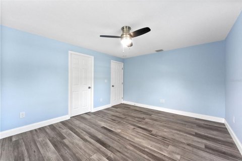 Casa en venta en Gulfport, Florida, 3 dormitorios, 172.8 m2 № 1913679 - foto 26