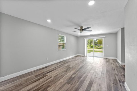 Casa en venta en Gulfport, Florida, 3 dormitorios, 172.8 m2 № 1913679 - foto 22