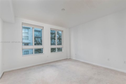 Copropriété à louer à Miami, Floride: 1 chambre, 99.03 m2 № 2008990 - photo 9