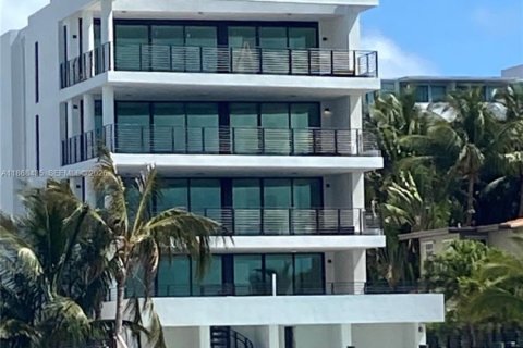 Condominio en alquiler en Miami Beach, Florida, 3 dormitorios, 205.31 m2 № 2016945 - foto 4