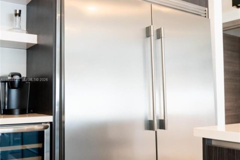 Condominio en alquiler en Miami Beach, Florida, 3 dormitorios, 205.31 m2 № 2016945 - foto 19