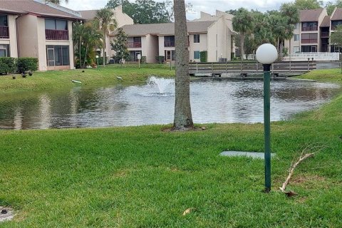 Condo in Tampa, Florida, 1 bedroom № 2118155 - photo 11