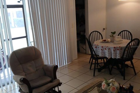 Condo in Tampa, Florida, 1 bedroom № 2118155 - photo 3