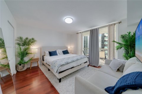 Condo in Miami, Florida, 1 bedroom  № 2058548 - photo 19