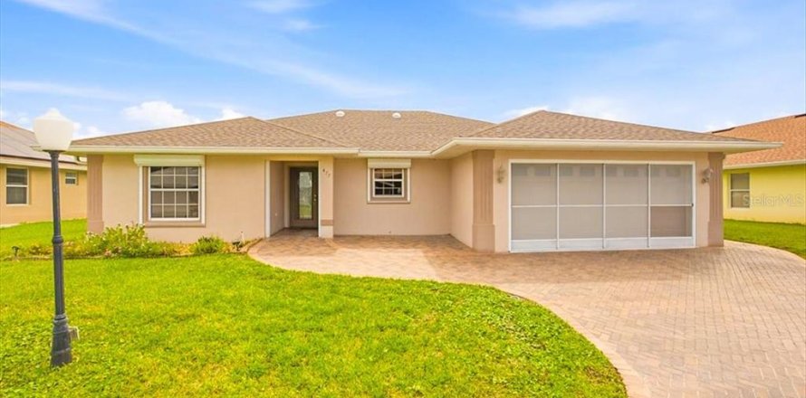 Casa en Haines City, Florida 3 dormitorios, 170.48 m2 № 2290995