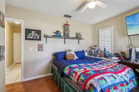 House in Winter Haven, Florida 4 bedrooms, 222.69 sq.m. № 2110714 - photo 30