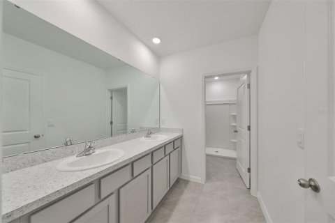Townhouse in Apollo Beach, Florida 3 bedrooms, 167.41 sq.m. № 2202059 - photo 8