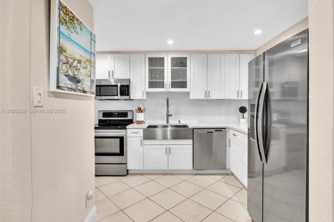 Copropriété à vendre à Davie, Floride: 1 chambre, 83.7 m2 № 2176114 - photo 6