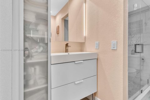 Copropriété à vendre à Davie, Floride: 1 chambre, 83.7 m2 № 2176114 - photo 25