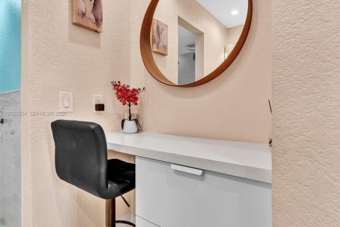 Copropriété à vendre à Davie, Floride: 1 chambre, 83.7 m2 № 2176114 - photo 26