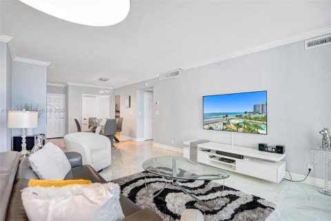 Copropriété à louer à Hollywood, Floride: 1 chambre, 69.21 m2 № 2010983 - photo 14