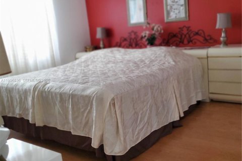 Купить кондоминиум в Санрайз, Флорида 2 спальни, 78.97м2, № 2153507 - фото 21