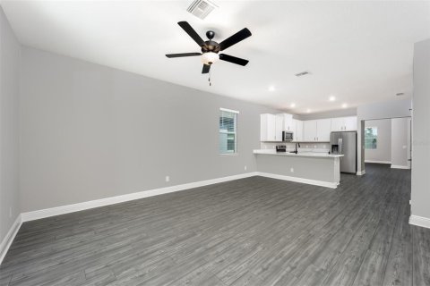 Casa en venta en Lake Alfred, Florida, 4 dormitorios, 171.96 m2 № 2122095 - foto 6