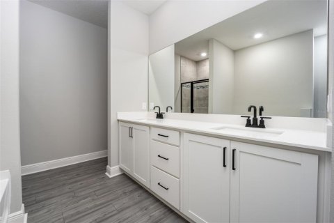 Casa en venta en Lake Alfred, Florida, 4 dormitorios, 171.96 m2 № 2122095 - foto 11
