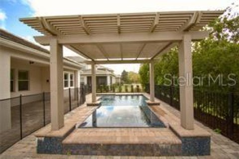 Villa ou maison à vendre à Orlando, Floride: 4 chambres, 221.57 m2 № 2416807 - photo 16