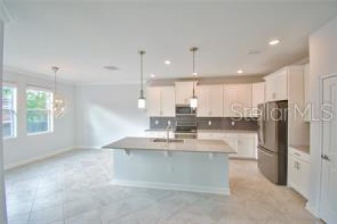 Villa ou maison à vendre à Orlando, Floride: 4 chambres, 221.57 m2 № 2416807 - photo 7