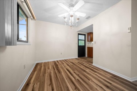 Villa ou maison à vendre à Ocala, Floride: 2 chambres, 93.65 m2 № 2112738 - photo 11