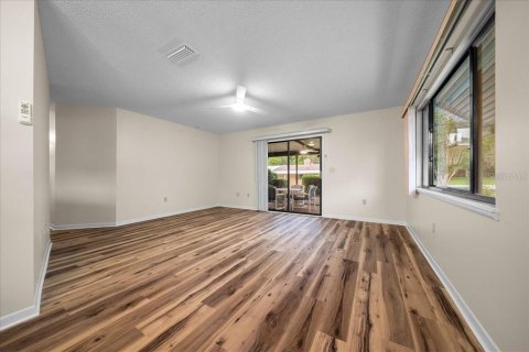 Villa ou maison à vendre à Ocala, Floride: 2 chambres, 93.65 m2 № 2112738 - photo 12