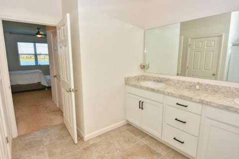 Villa ou maison à vendre à Port St. Lucie, Floride: 4 chambres, 188.96 m2 № 2262052 - photo 17