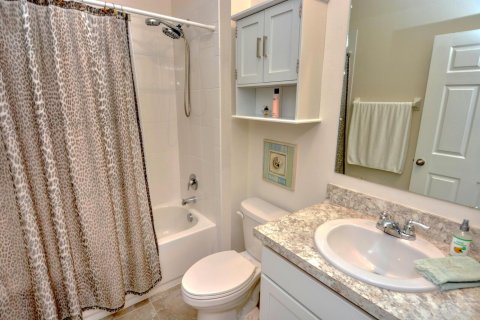 Villa ou maison à vendre à Port St. Lucie, Floride: 4 chambres, 188.96 m2 № 2262052 - photo 21