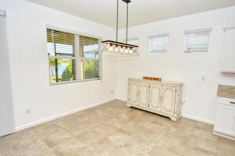 Villa ou maison à vendre à Port St. Lucie, Floride: 4 chambres, 188.96 m2 № 2262052 - photo 10