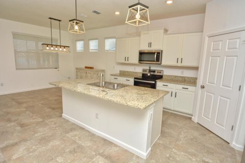 Villa ou maison à vendre à Port St. Lucie, Floride: 4 chambres, 188.96 m2 № 2262052 - photo 6