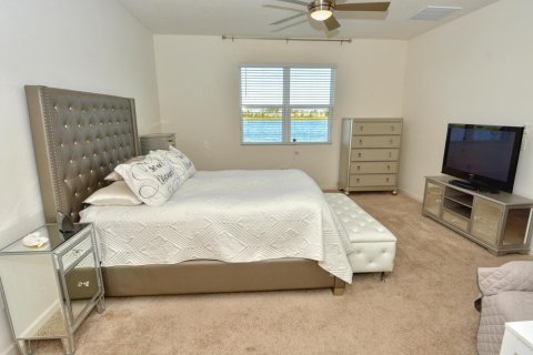 Villa ou maison à vendre à Port St. Lucie, Floride: 4 chambres, 188.96 m2 № 2262052 - photo 15