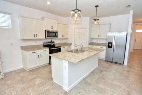 Villa ou maison à vendre à Port St. Lucie, Floride: 4 chambres, 188.96 m2 № 2262052 - photo 8
