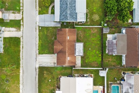 Casa en venta en Port Richey, Florida, 2 dormitorios, 80.27 m2 № 2388115 - foto 28