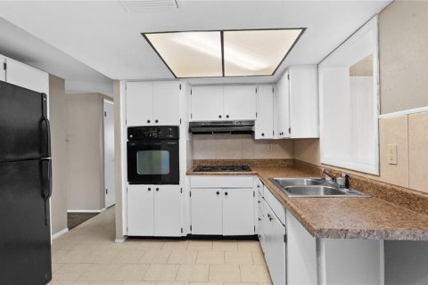 Casa en venta en Port Richey, Florida, 2 dormitorios, 80.27 m2 № 2388115 - foto 9