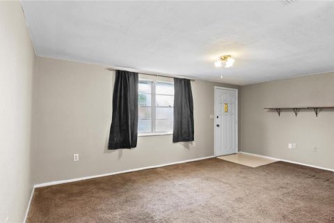 Casa en venta en Port Richey, Florida, 2 dormitorios, 80.27 m2 № 2388115 - foto 8