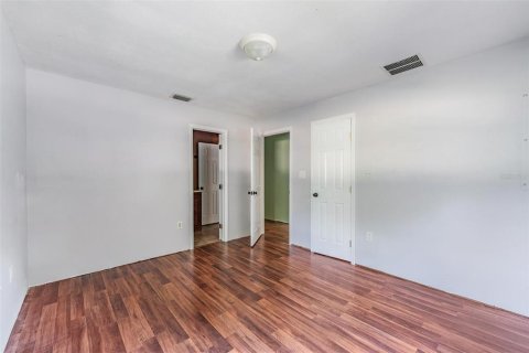 Villa ou maison à vendre à Mascotte, Floride: 3 chambres, 176.33 m2 № 1852923 - photo 18
