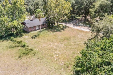 House in Mascotte, Florida 3 bedrooms, 176.33 sq.m. № 1852923 - photo 26