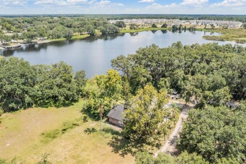 House in Mascotte, Florida 3 bedrooms, 176.33 sq.m. № 1852923 - photo 27
