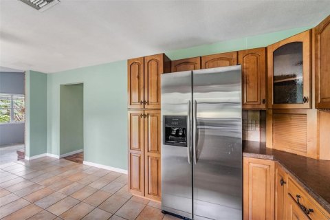 Villa ou maison à vendre à Mascotte, Floride: 3 chambres, 176.33 m2 № 1852923 - photo 12