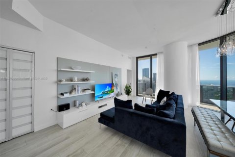 Copropriété à vendre à Miami, Floride: 3 chambres, 119.84 m2 № 1892751 - photo 4