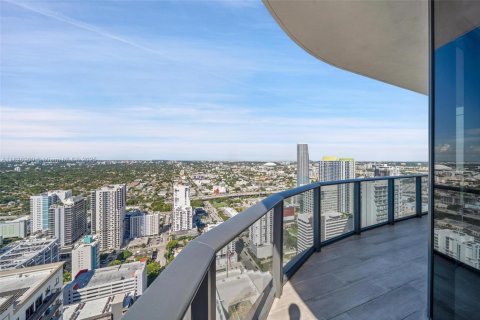 Copropriété à vendre à Miami, Floride: 3 chambres, 119.84 m2 № 1892751 - photo 15