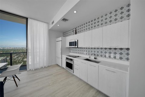 Copropriété à vendre à Miami, Floride: 3 chambres, 119.84 m2 № 1892751 - photo 11