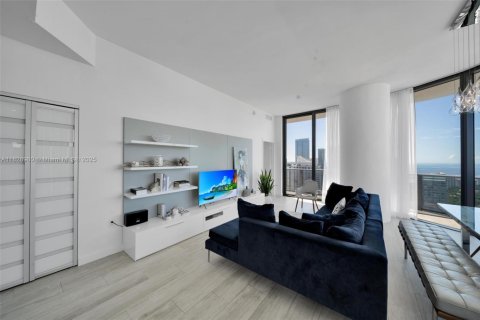 Copropriété à vendre à Miami, Floride: 3 chambres, 119.84 m2 № 1892751 - photo 5