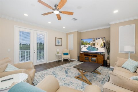 Villa ou maison à vendre à Holiday, Floride: 3 chambres, 219.9 m2 № 2208842 - photo 4