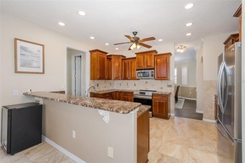Villa ou maison à vendre à Holiday, Floride: 3 chambres, 219.9 m2 № 2208842 - photo 10