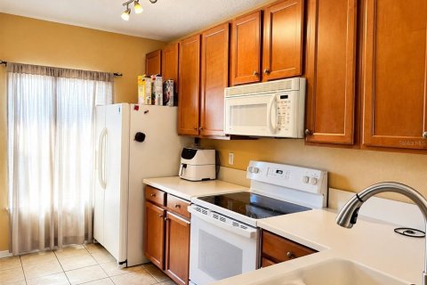 Townhouse in Davenport, Florida 2 bedrooms, 99.96 sq.m. № 2236057 - photo 6
