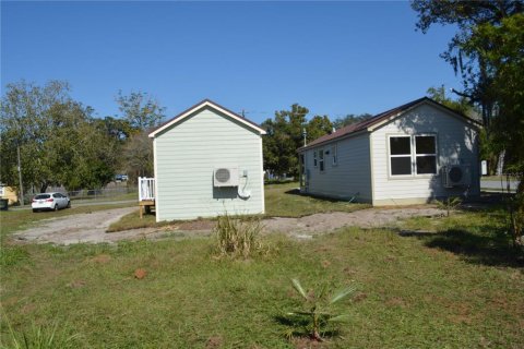House in Oviedo, Florida 1 bedroom, 39.3 sq.m. № 2203184 - photo 21